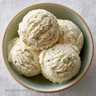 Easiest Vanilla Ice Cream Recipe No Churn