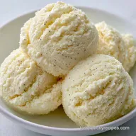 Vanilla Ice Cream with Condensed Milk